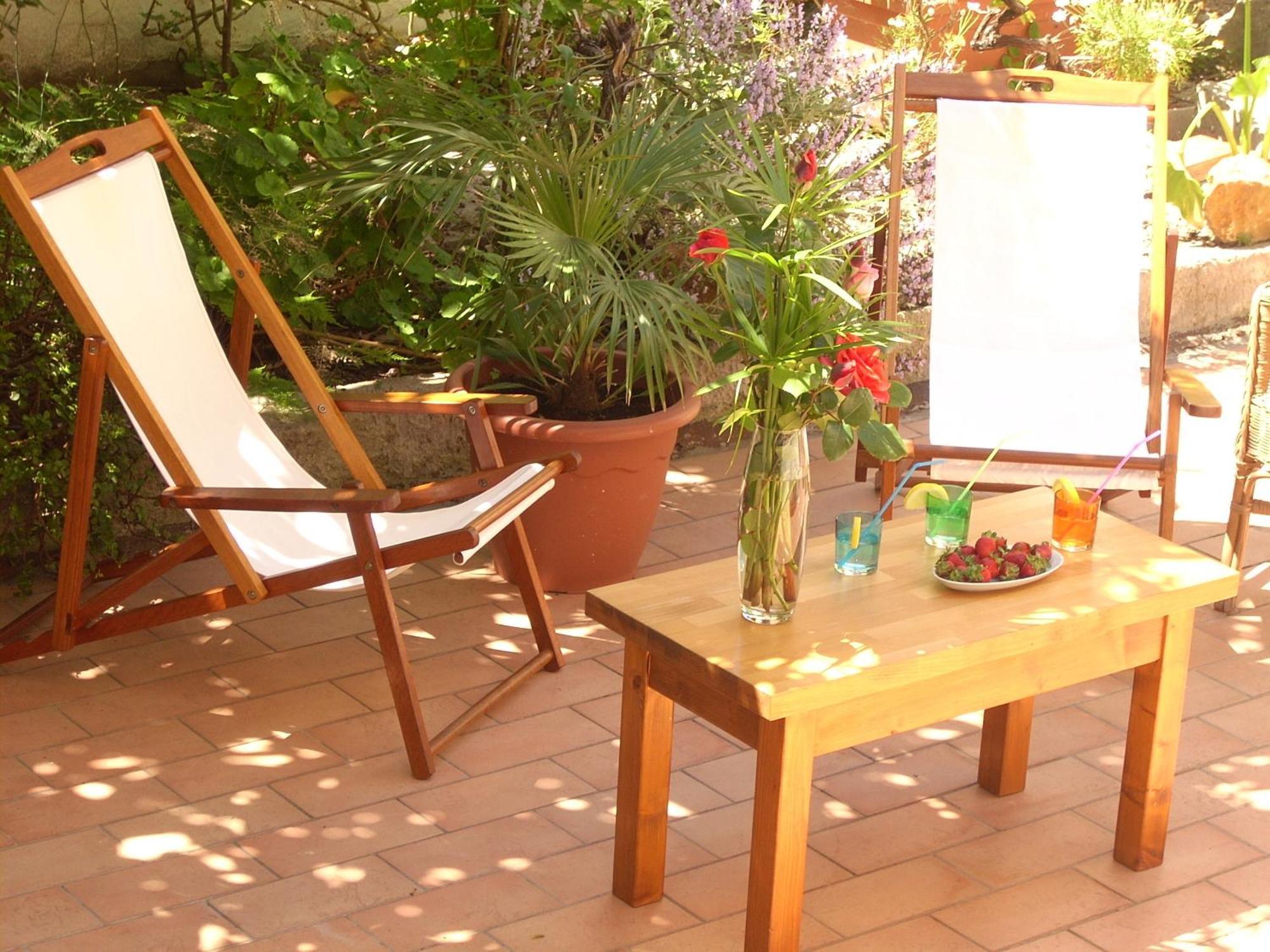 Il Giardino Del Nespolo Bed & Breakfast Алгеро Екстериор снимка